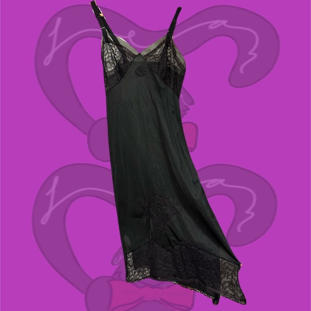 Elegant Black Lace Nightgown